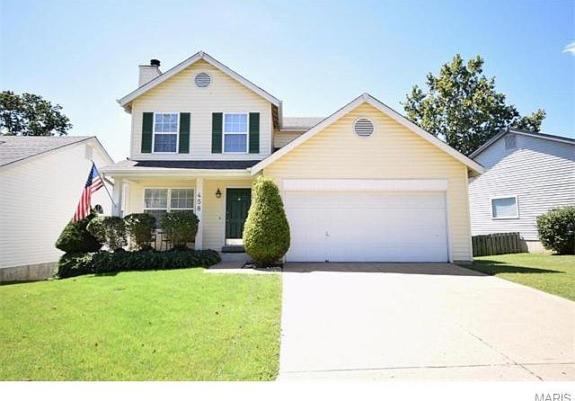 1st image of 458 Valparaiso Ct