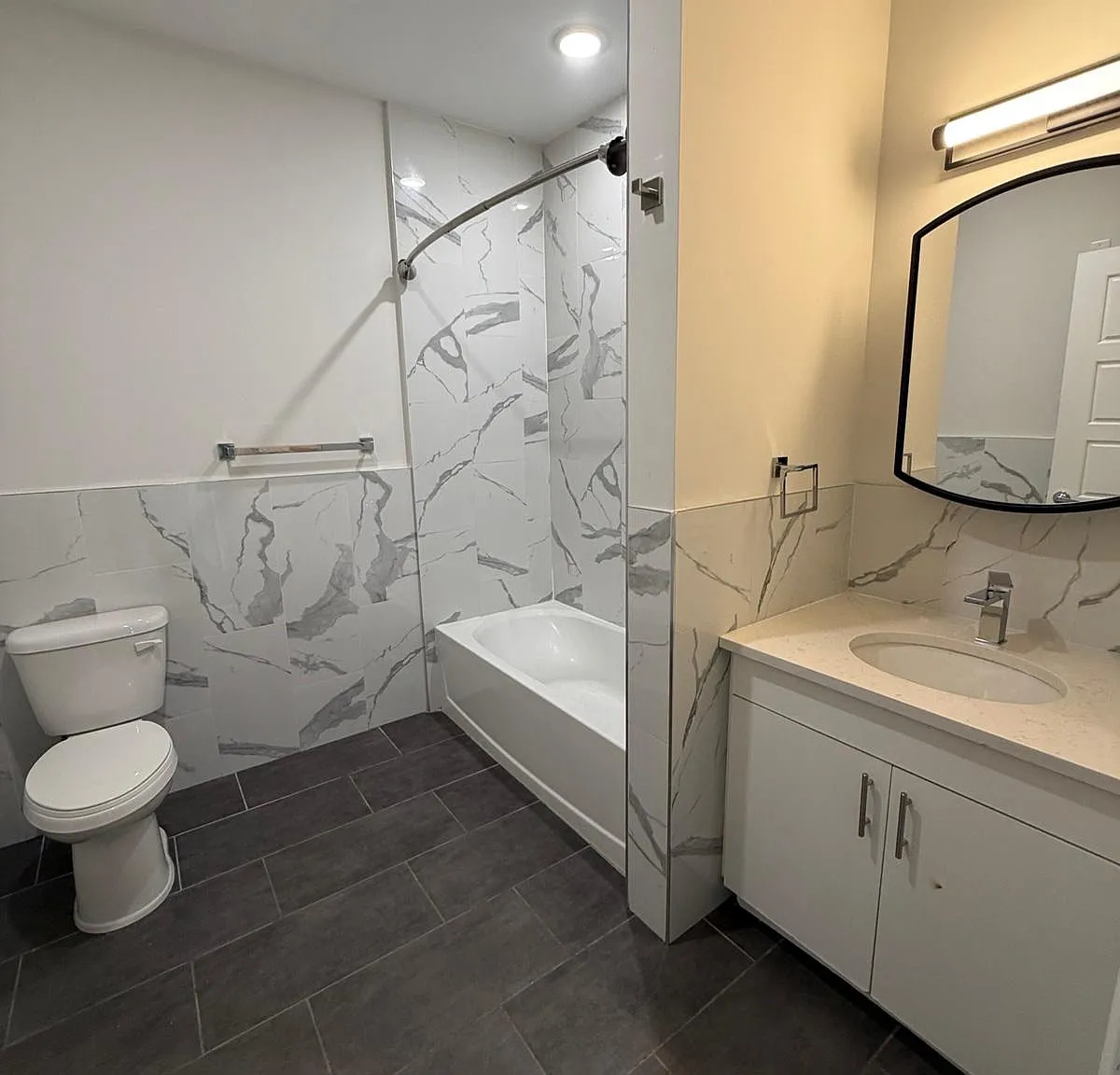 2 bed, $2,700 — Photo 4