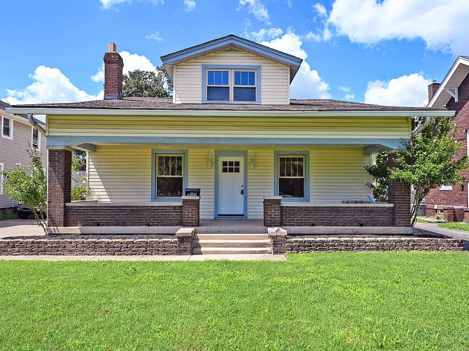 1st image of 3209 Pleasant Ave