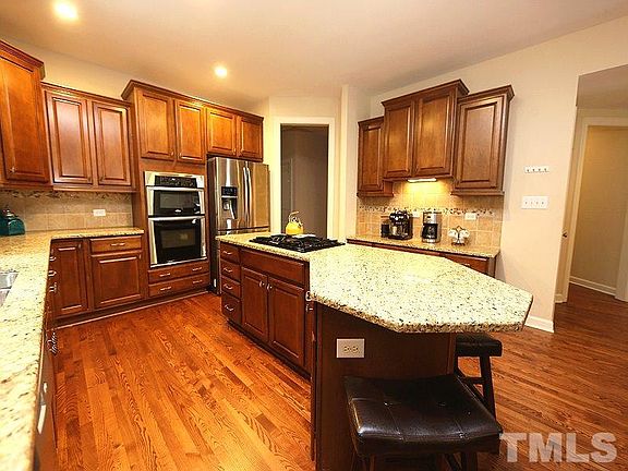 5th image of 618 N Scotswood Blvd