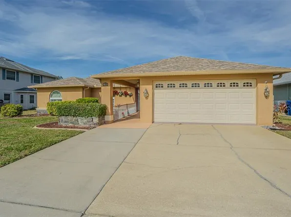 9035 Remington Dr, New Port Richey, FL 34655