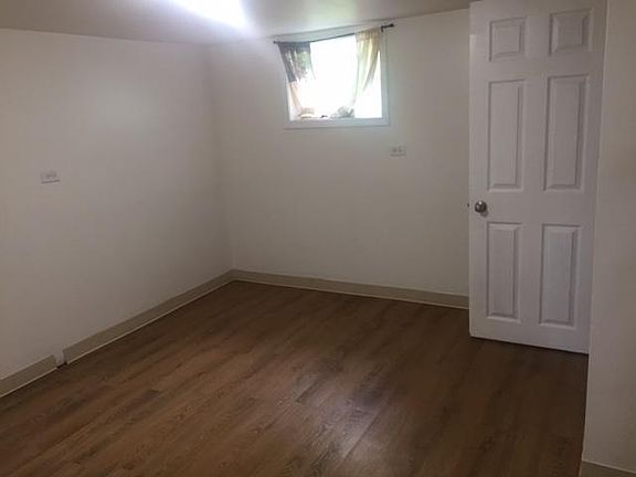 5th image of 16428 S Park Ave