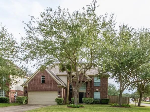 2132 Crimson Lake Ln, League City, TX 77573