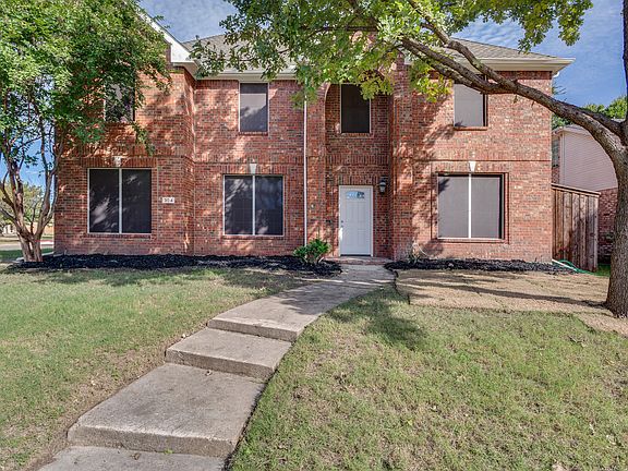 2nd image of 304 Courtney Ln