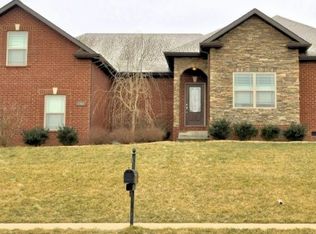 146 Melbourne Dr, Clarksville, TN 37043