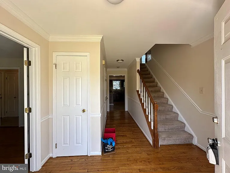893 Broad Oaks Dr — Photo 4