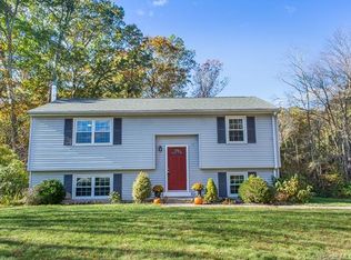 428 Mulberry Rd, Mansfield, CT 06250