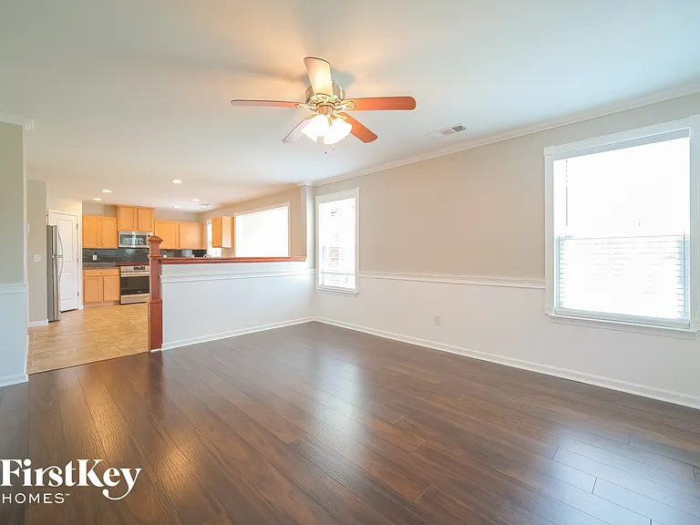 1620 Brockton Ln — Photo 4