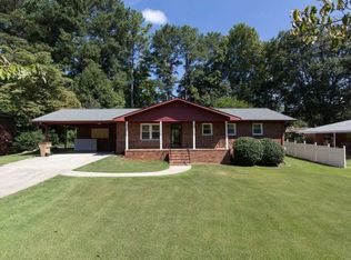 933 Betty Dr, Marietta, GA 30066