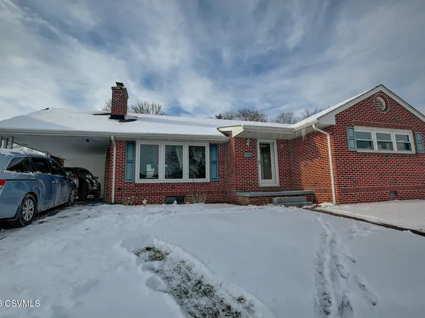 802 8th St, Selinsgrove, PA 17870