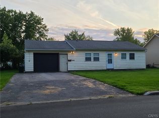 1303 Cedarbrook Dr, Rome, NY 13440