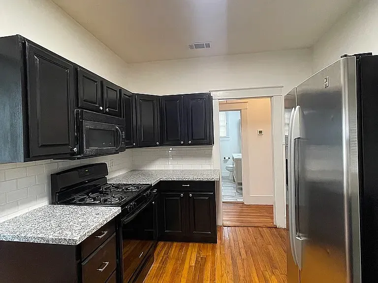 3162 Greenwood Dr — Photo 11
