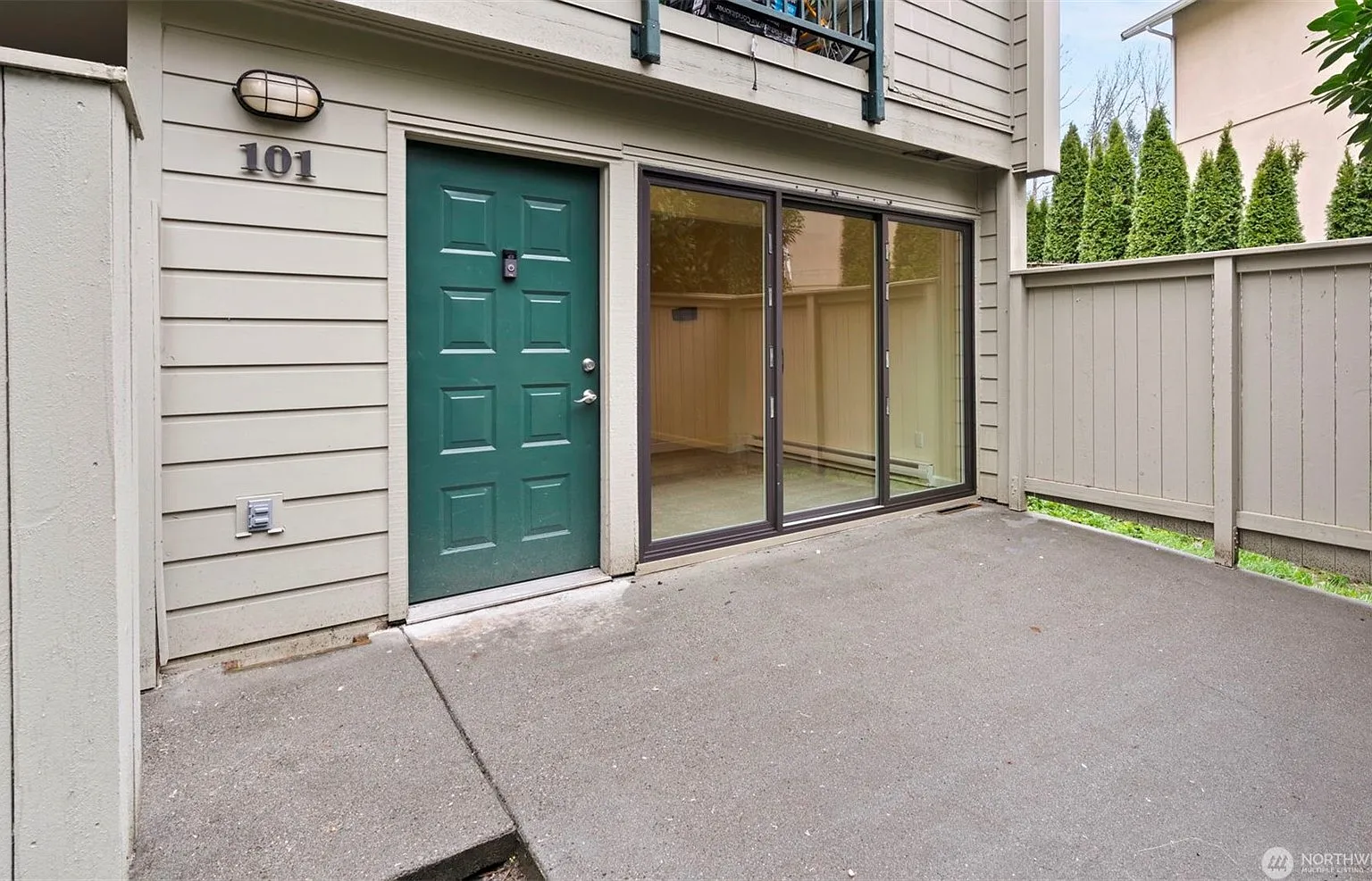 1 bed, 772 sqft, $2,300 — Photo 1