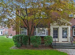 211-04 69th Ave #A, Oakland Gardens, NY 11364
