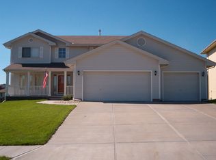 2303 Pilgrim Dr, Bellevue, NE 68123