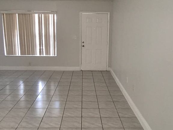 3rd image of 271 NW 177th St APT 106