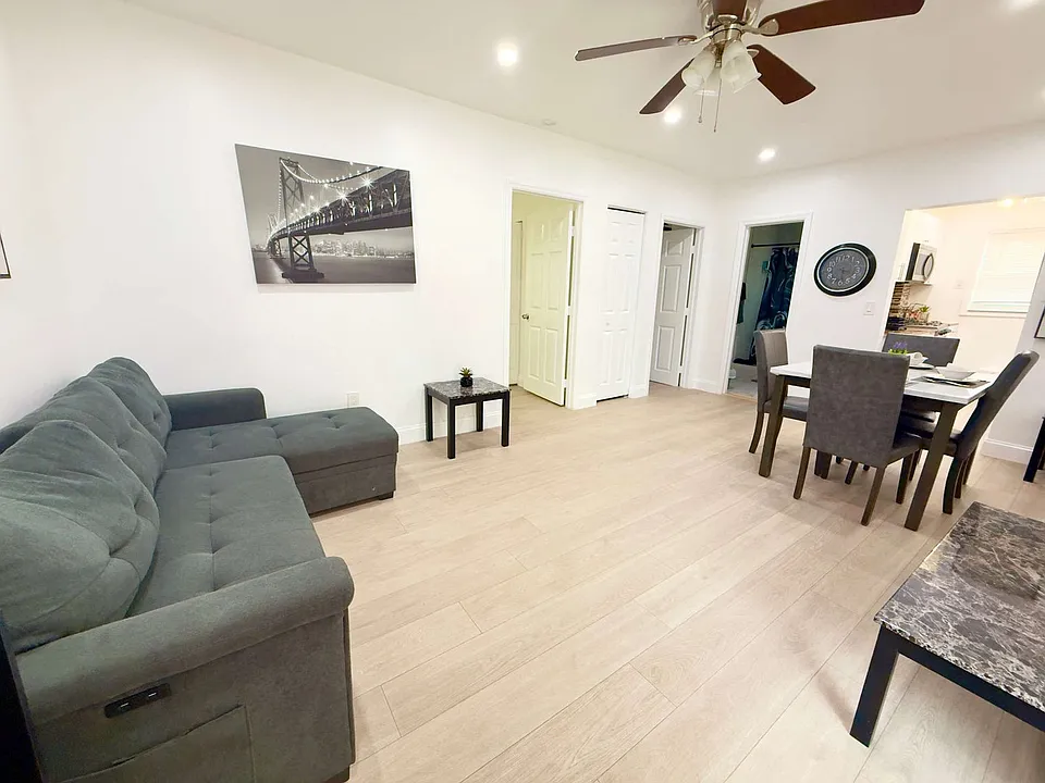 324 Van Buren St #1-ID1358005P