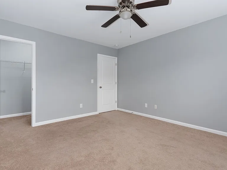 223 Chestnut Oak Ln — Photo 22