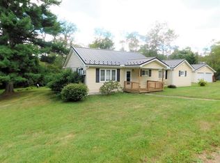 279 School St, Clarendon, PA 16352