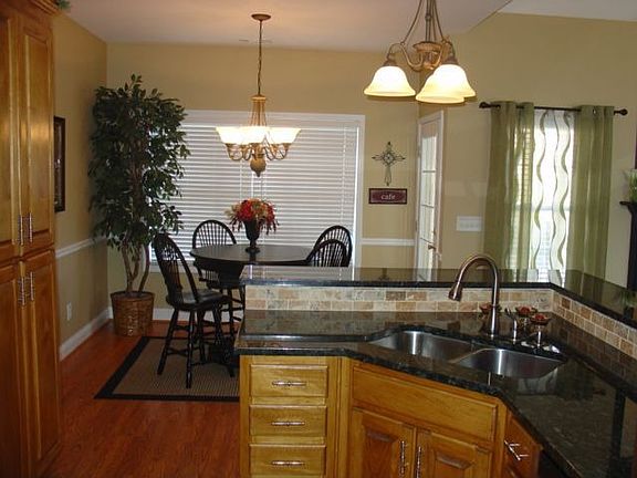 2nd image of 4910 Holland View Dr