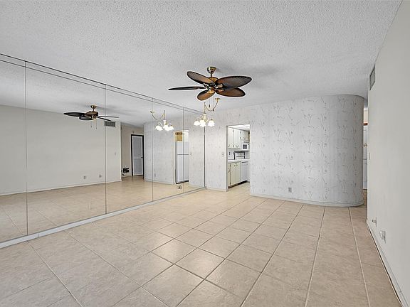 4th image of 6700 NE 22nd Way #2227