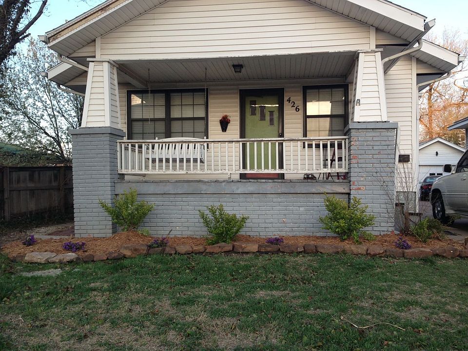 College Hill Bungalow