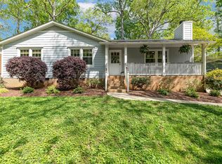 313 Dunhagan Pl, Cary, NC 27511