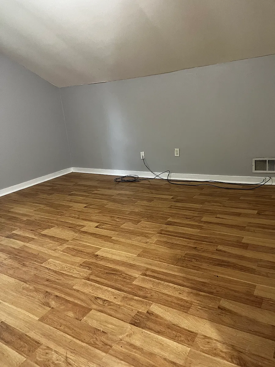 Building Photo - 233 Addington Dr NW