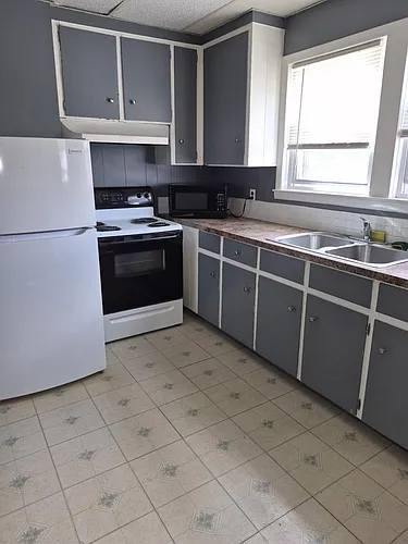 165 Greenwood St #1R Photo 1