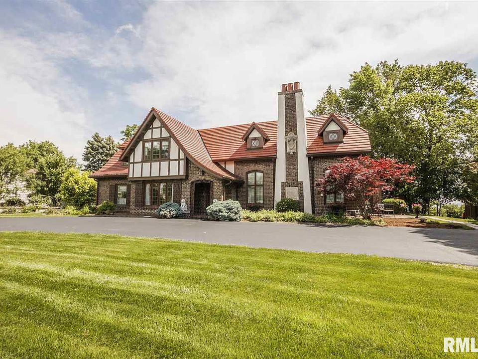 4978 N Grandview Dr, Peoria Heights, IL 61616 Zillow