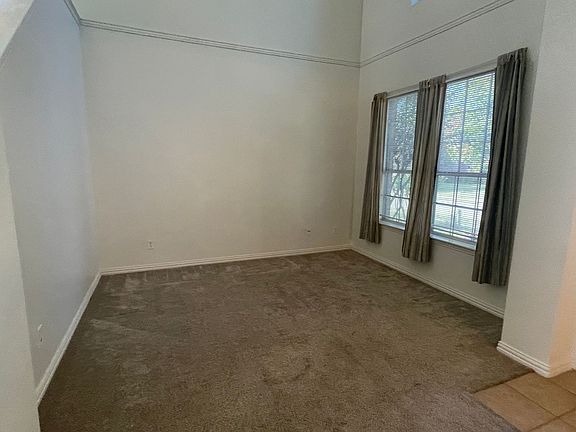 5th image of 720 Candle Meadow Blvd