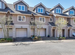 10244 NW Village Heights Dr, Portland, OR 97229