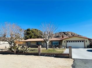 17323 Mesquite Rd, Apple Valley, CA 92307