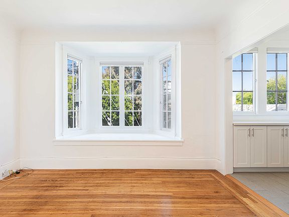 3rd image of 3017 22nd St #1