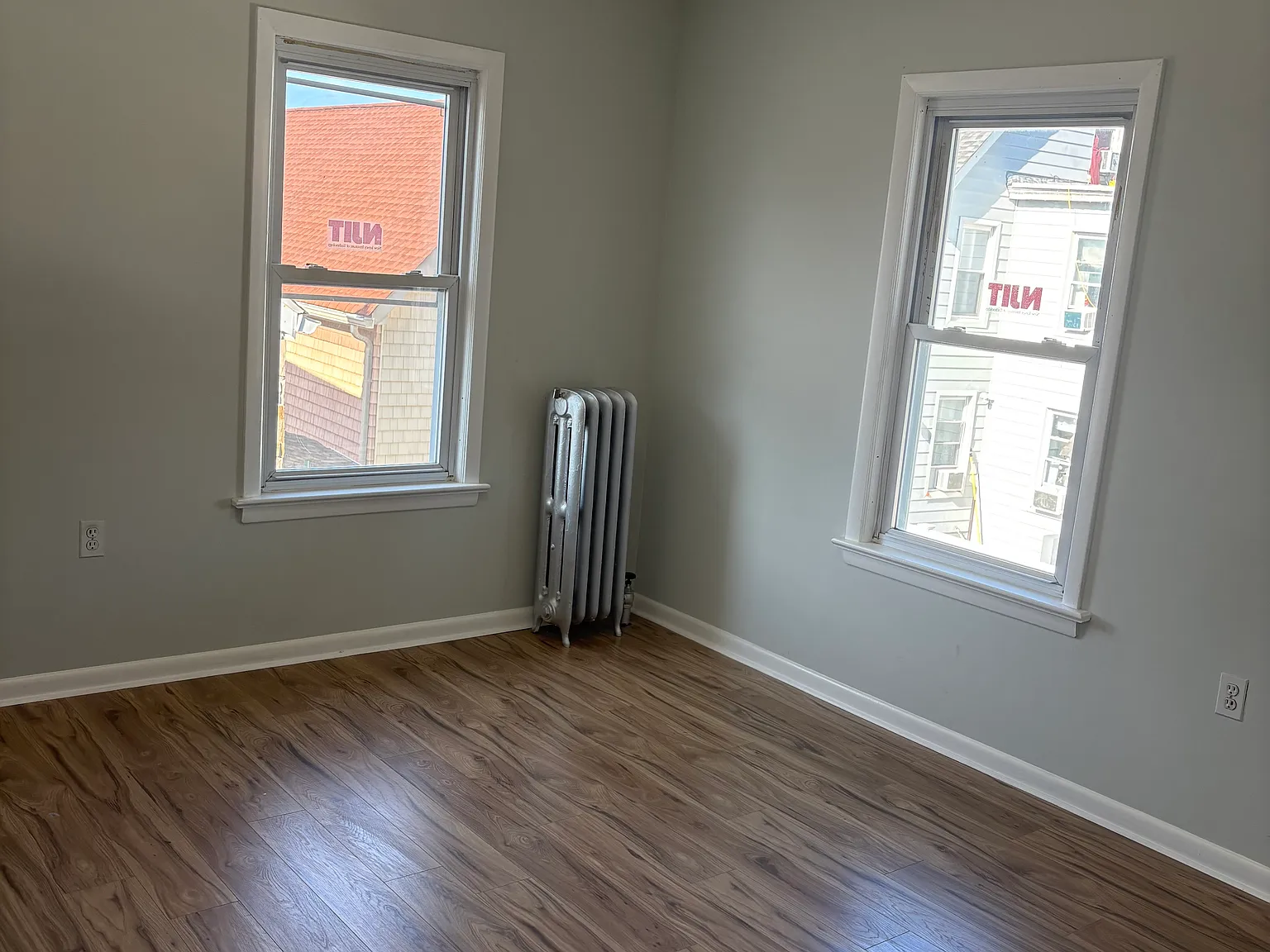 3 bed, $2,850 — Photo 1