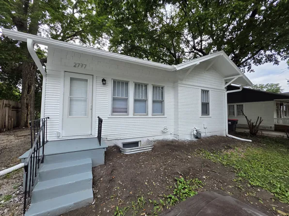 2777 California Ct, Lincoln, NE 68510
