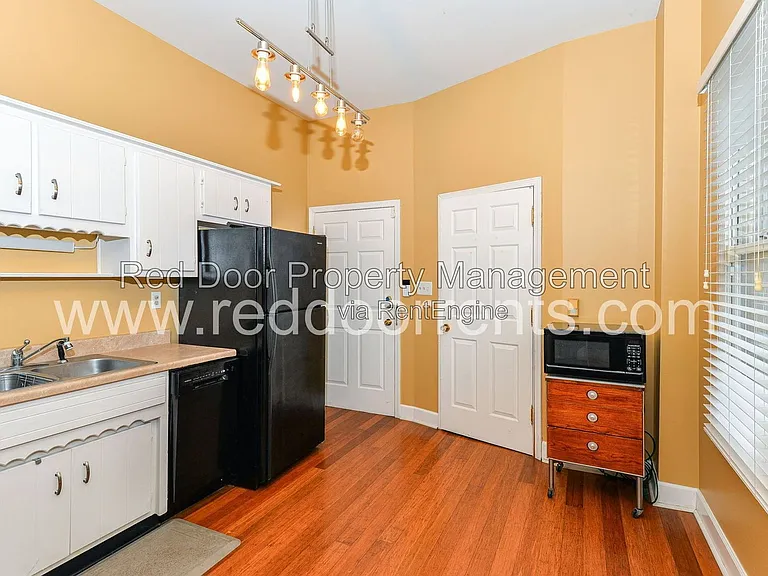 1332A N College Ave #N — Photo 4