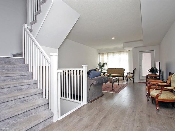 3rd image of 1121 Cooke Blvd #76