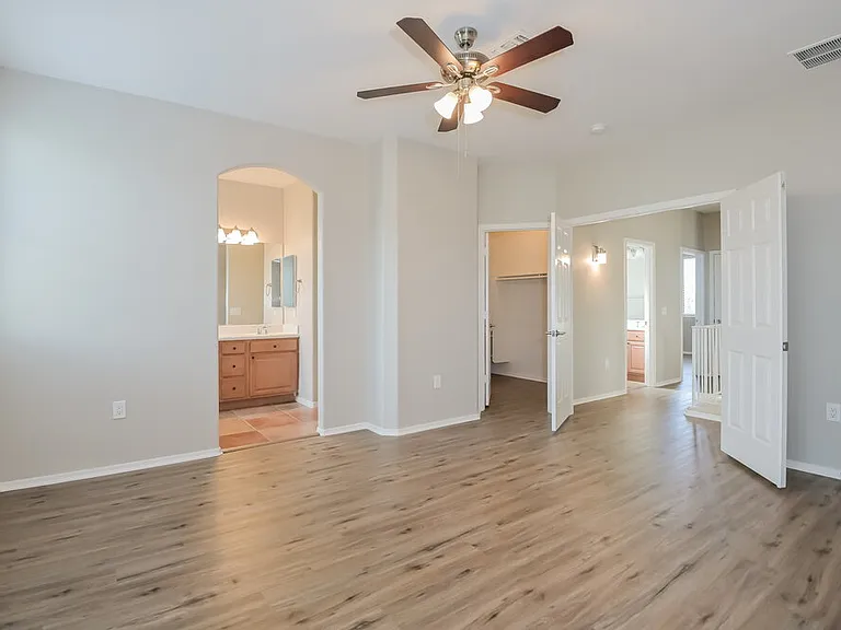 113 W Camino Rio Cebolla — Photo 11