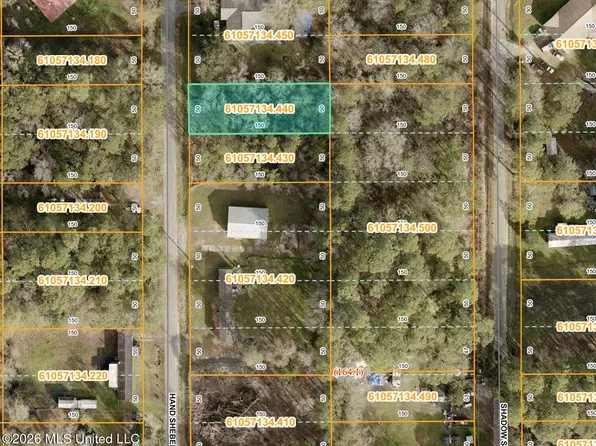 Hand Sheber St Lot 150, Ocean Springs, MS 39564