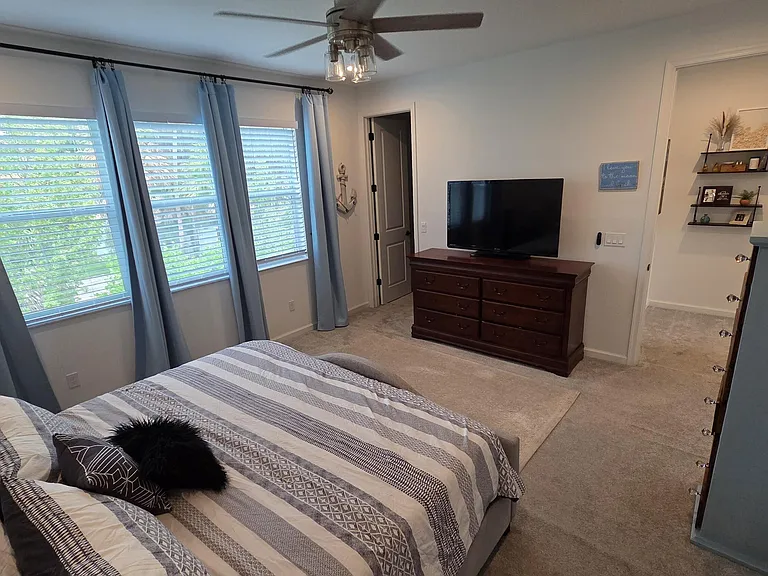 6668 Pointe Of Woods Dr — Photo 30