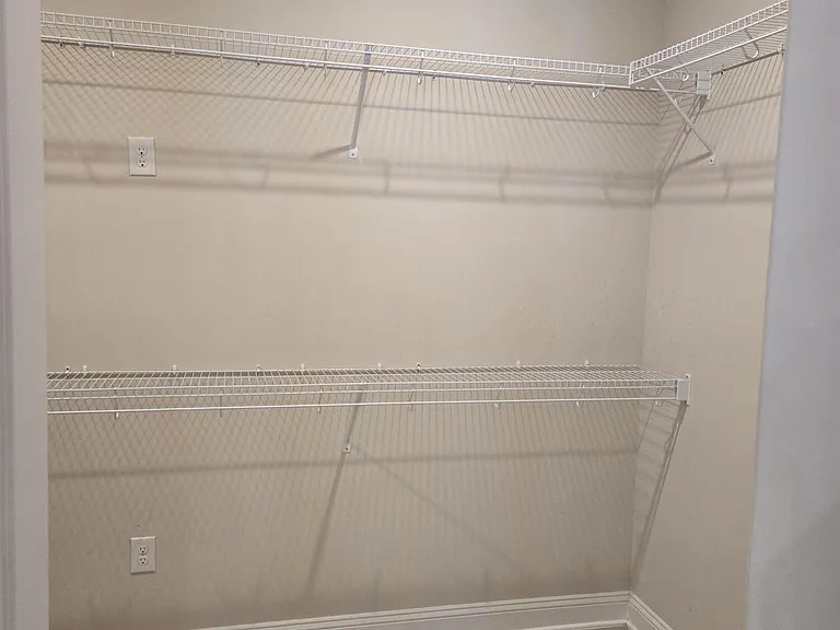 835 Silver Pine Dr — Photo 20