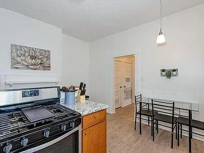 1 bed, 950 sqft, $925 — Photo 4