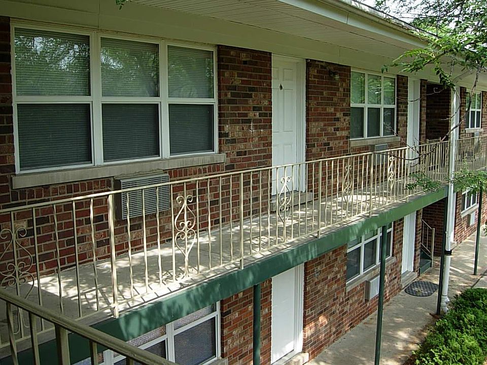 1st image of 37 Briar St APT 6