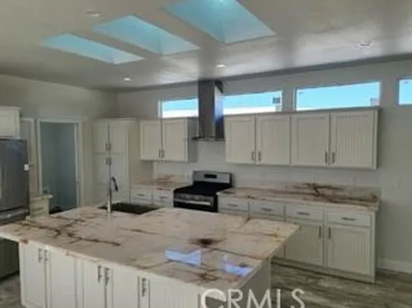 350 E San Jacinto Ave #132, Perris, CA 92571