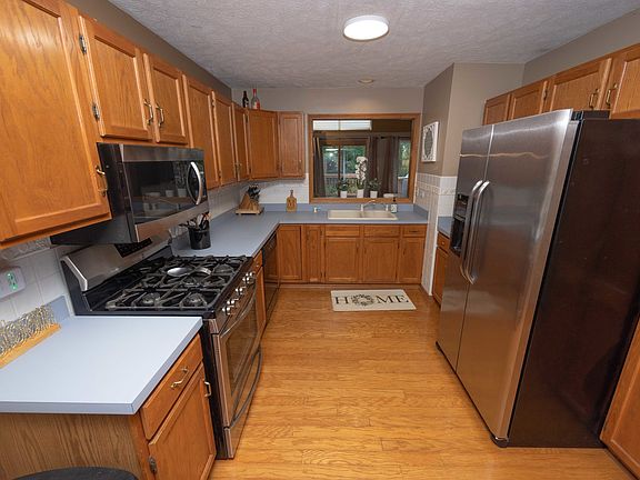 5th image of 4204 Caribou Ct #4204