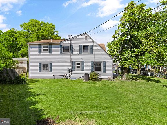 5th image of 6018 Bangor Dr