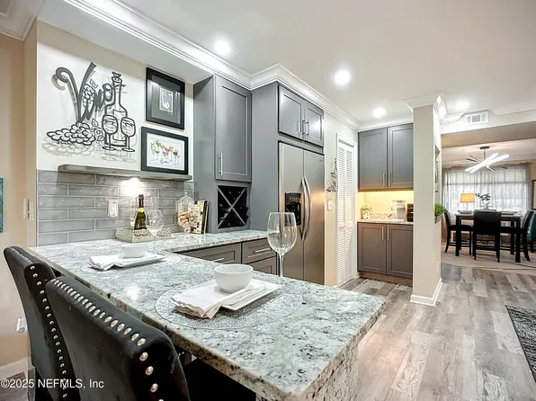 5375 ORTEGA FARMS Boulevard #1011, Jacksonville, FL 32210