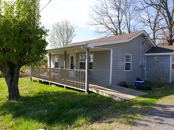 2nd image of 1725 Fairfield Rd