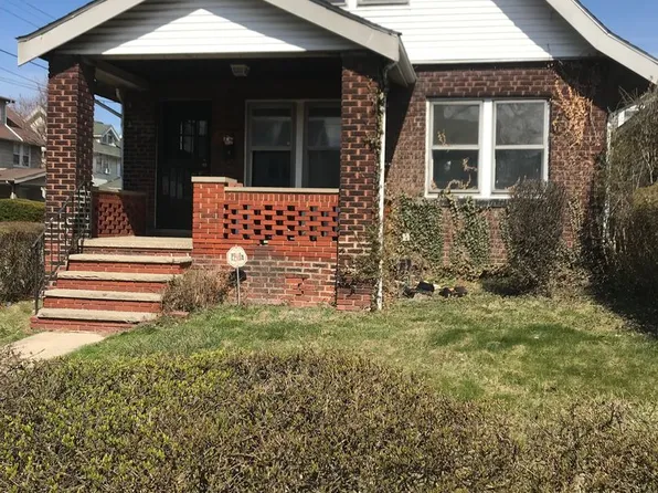 959 Rondel Rd, Cleveland, OH 44110